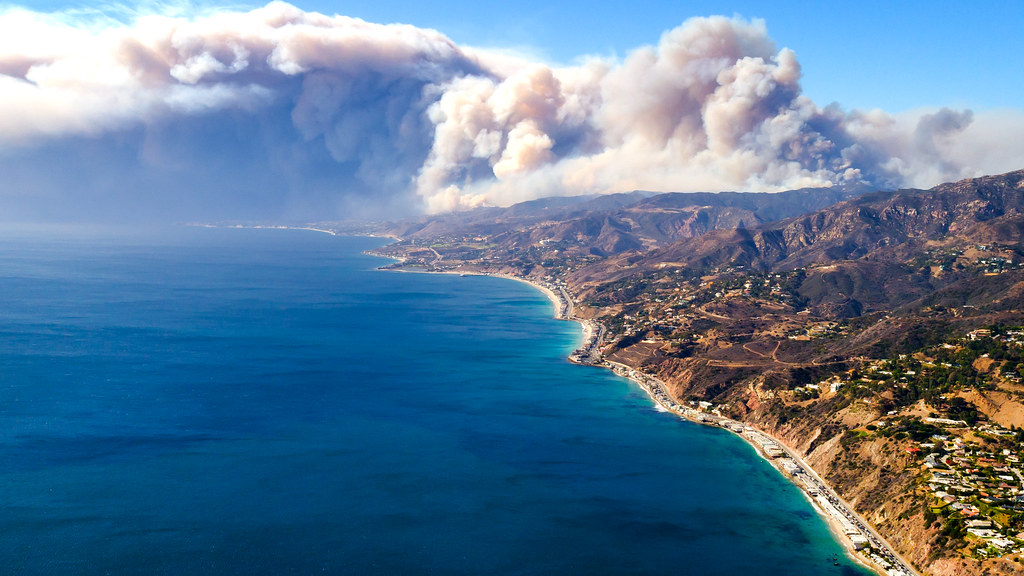 The Woolsey Fire seen from above. (Photo courtesy of Peter Buschmann, US Forest Service)