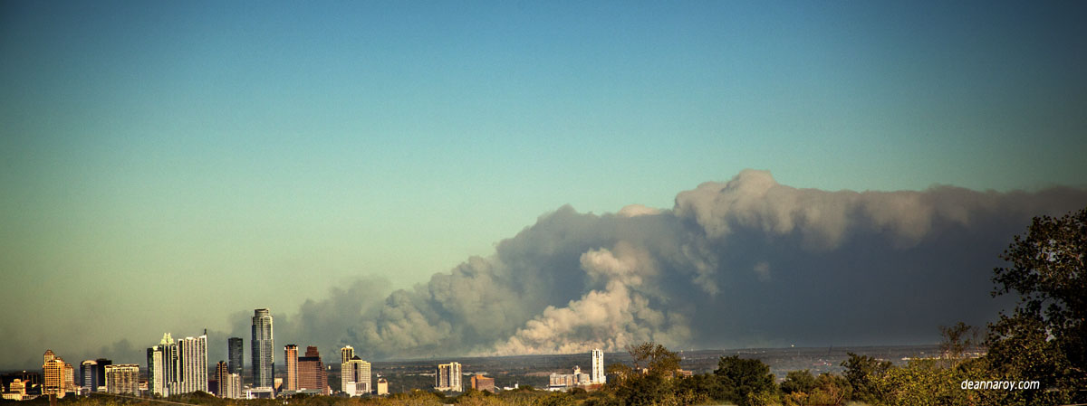 The Bastrop fire burns near Austin, Texas